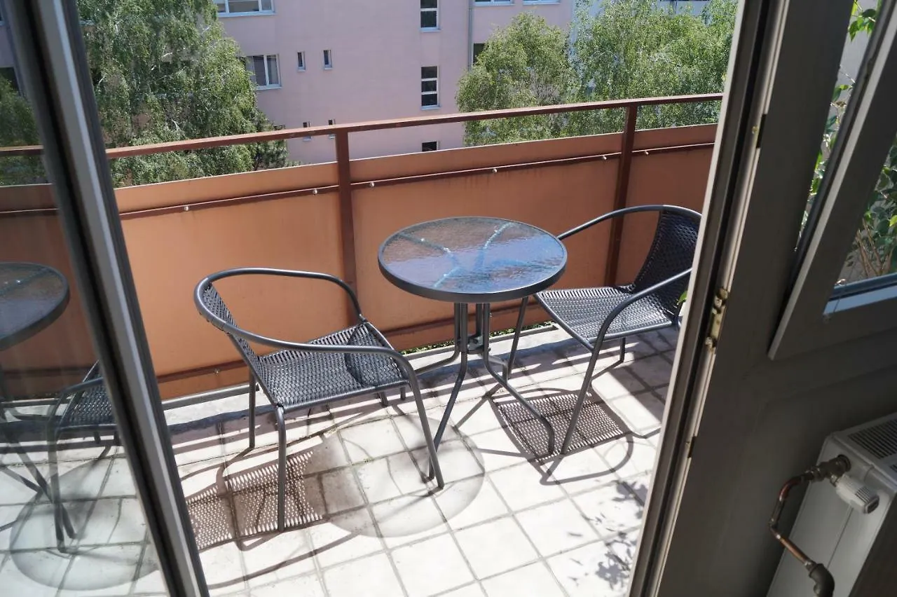 Herbststrasse Apartment Vienna