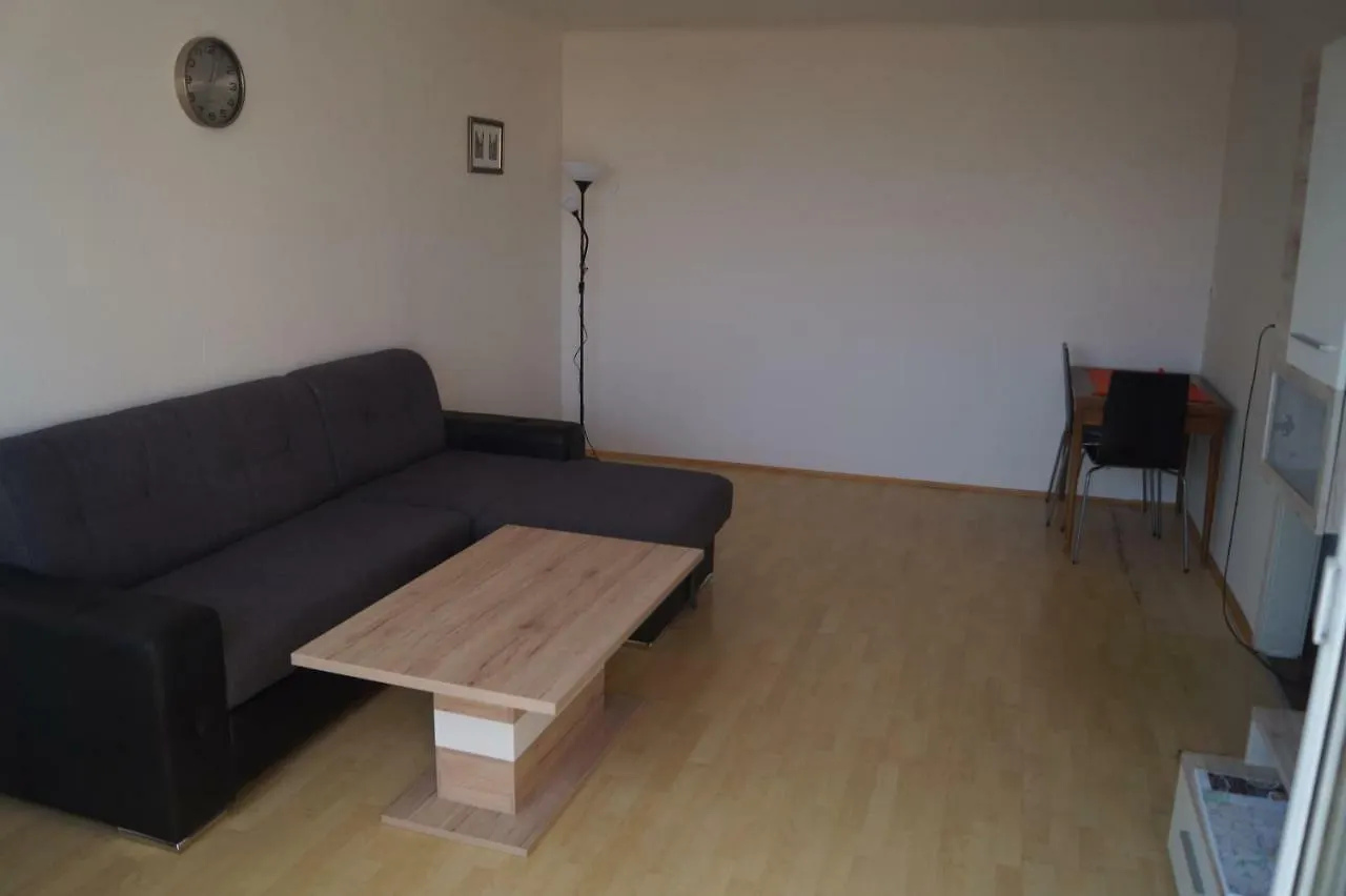 Herbststrasse Apartment Vienna